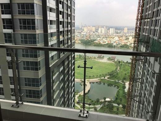 vinhomes central park apartment for rent in binh thanh district hcmc BT105P1212 (10)